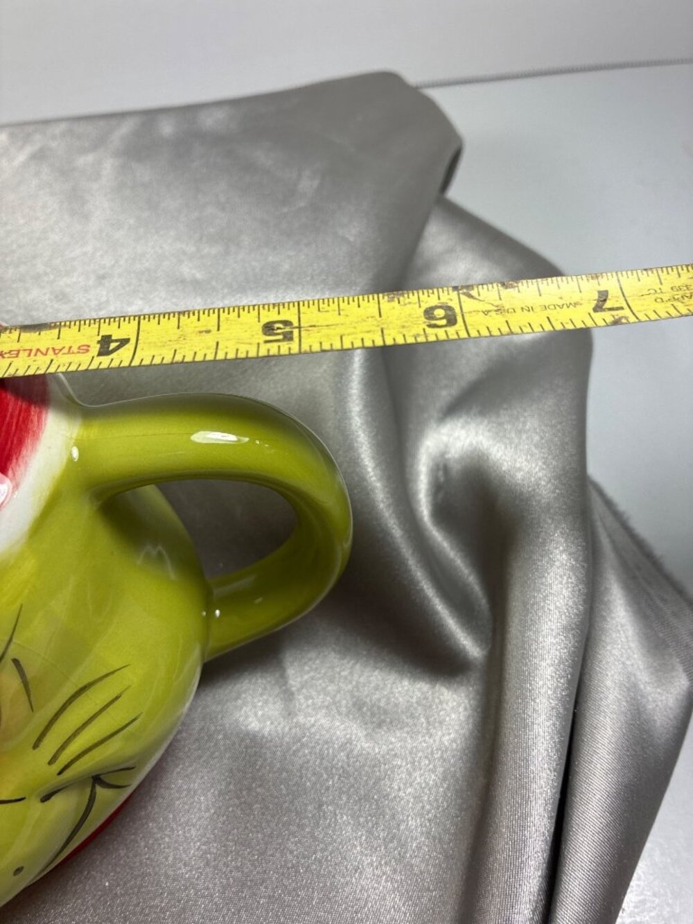 2024 Dr. Seuss The Grinch Sculpted Christmas Mug Santa Hat 14 oz Ceramic Cup - Picture 10 of 11